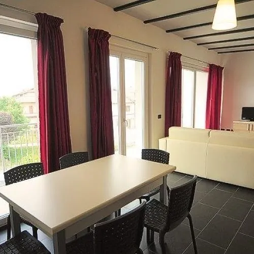 Residence Windsurf Domaso 3*,  Italy