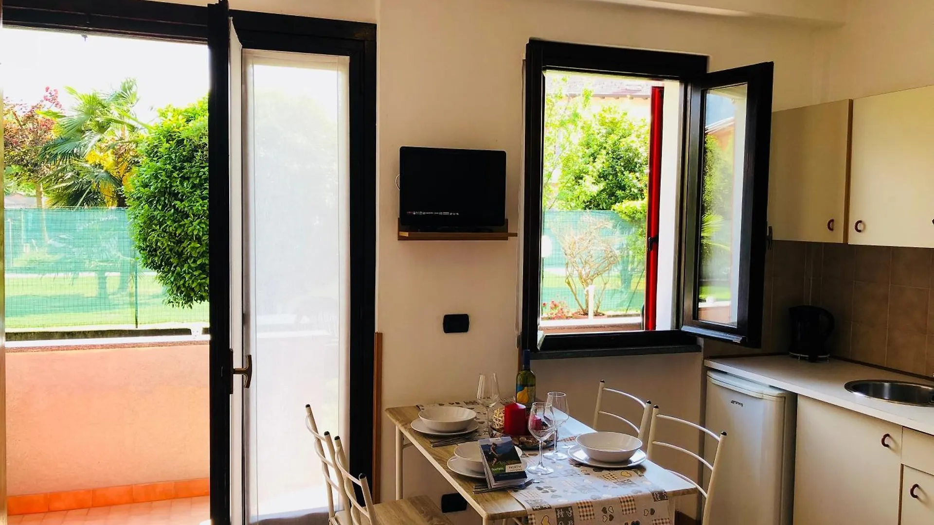 Residence Windsurf Domaso Aparthotel