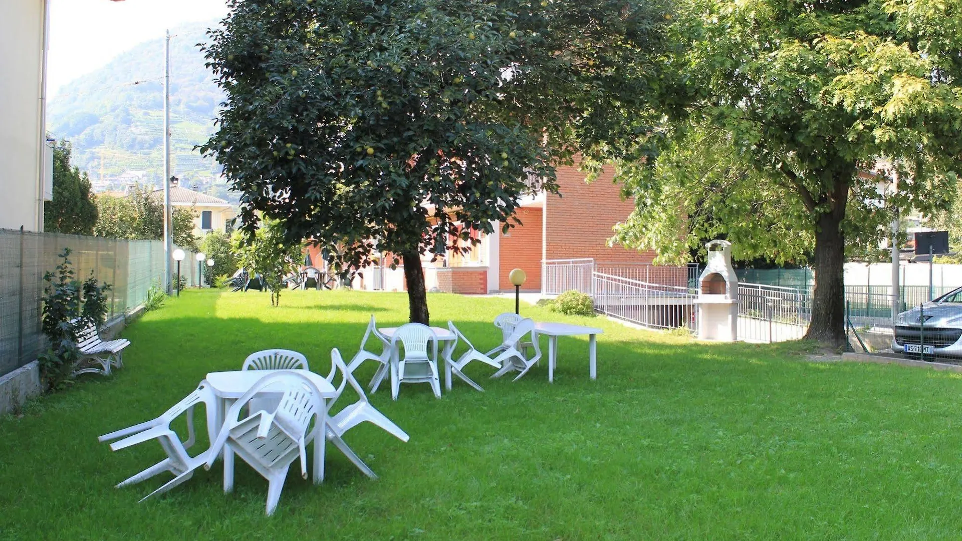 Residence Windsurf Domaso Aparthotel