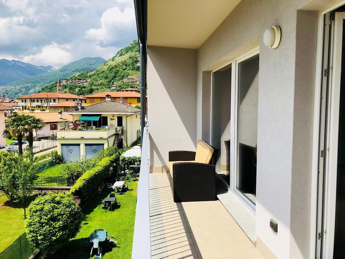 *** Aparthotel Residence Windsurf Domaso Italy